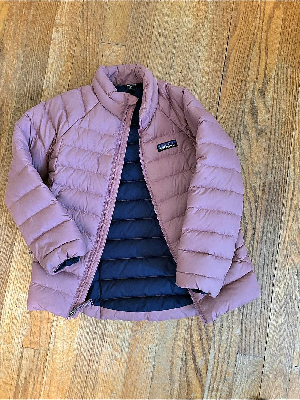 Patagonia Kids' Reversible Down Sweater Hoody Pink Puffer